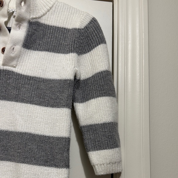 Janie and Jack Gray and White Striped Footie - Picture 9 of 15